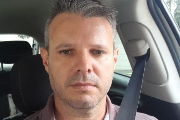 💥 “Se passar como está, a PL 12/24 vai escravizar motoristas de app”, alerta Ivan Hespanhol Vice-Presidente Amacco Associação dos Motoristas por Aplicativos de Chapecó e Região