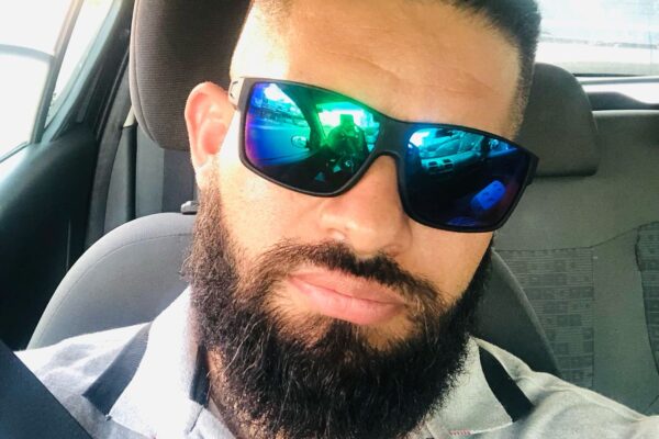 🚨 “REGULAMENTAÇÃO É UM LOBO EM PELE DE CORDEIRO”, DIZ MOTORISTA DE APLICATIVO SOBRE PROJETOS DE LEI QUE AMEAÇAM A CATEGORIA! motorista de aplicativo em protesto contra regulamentação